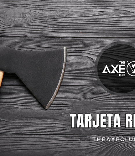 Original gifts in Barcelona - axe throwing gift card in Barcelona
